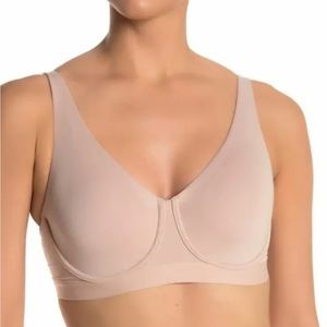 Natori Nude/Tan Wireless Underwire Sports Bra